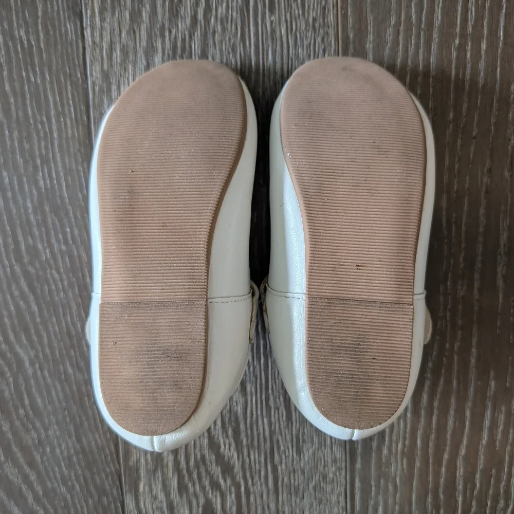 3/$15 - Felix & Flora Girls' White Mary Jane Shoes Size 10
